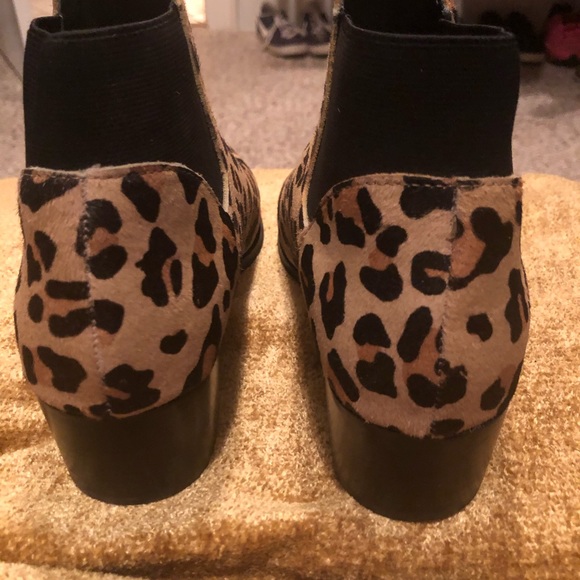 Steve Madden booties - Picture 2 of 4